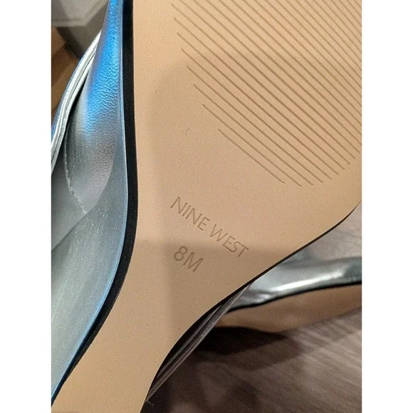 Nine West Women Shoes 8M Amazing Slouchy Point Wedge Heel Boots Silver - Picture 9 of 11